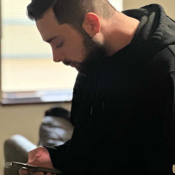 Meet your Posher, Chad - Picture 3 of 6